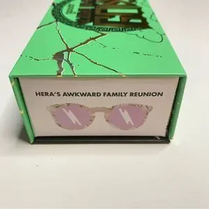 goodr | Accessories | Goodr Circle Gs Heras Awkward Family  display picture 1